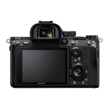 Alpha 7 III with 35mm full-frame image sensor with Zoom lens 28-70 mm (ILCE-7M3K) 6